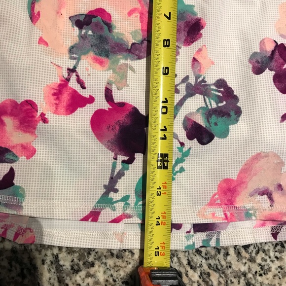 Lululemon Pace Setter Skirt Blurred Blossoms - Picture 5 of 5